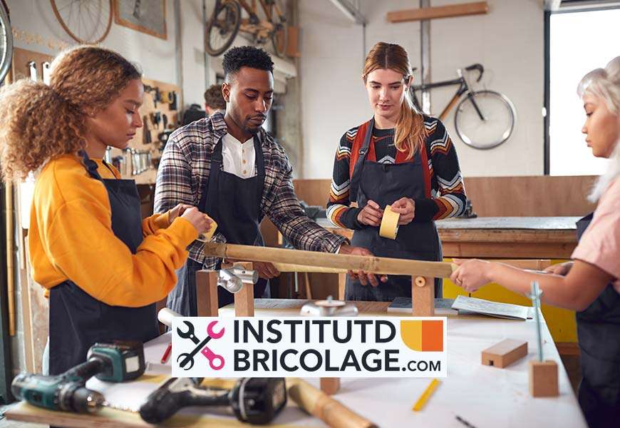 découvrez nos cours de bricolage sur institutdubricolage.com et développez vos compétences pratiques avec des tutoriels clairs et accessibles à tous niveaux.